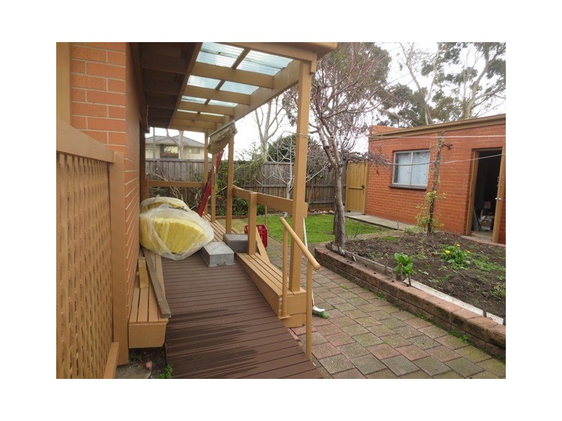 35 First Avenue, Altona North VIC 3025