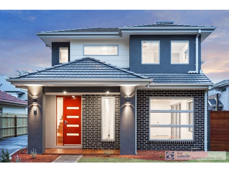 1.49 Maidstone Street, Altona VIC 3018