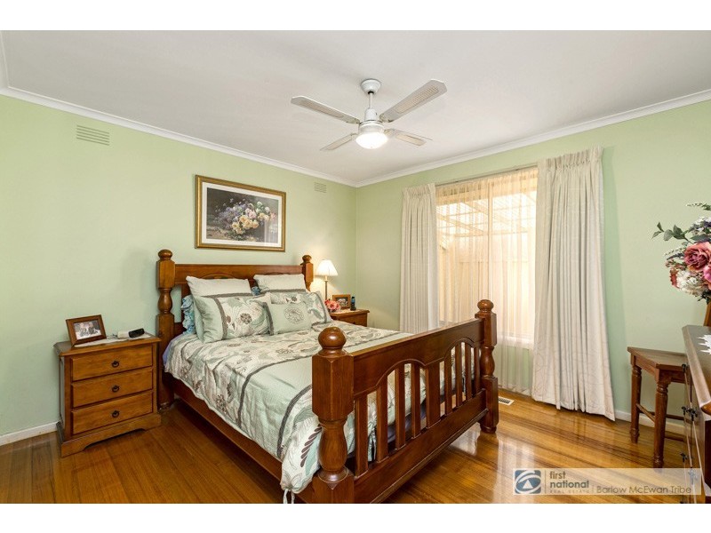 10 Merritt Court, Altona VIC 3018