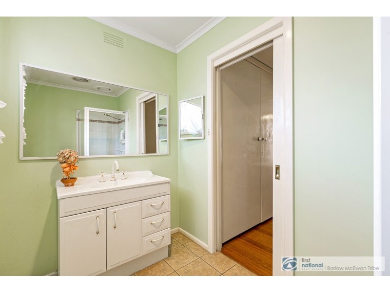 10 Merritt Court, Altona VIC 3018