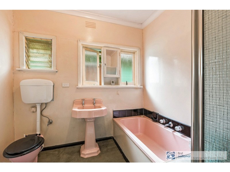 3 Delphin Avenue, Altona North VIC 3025