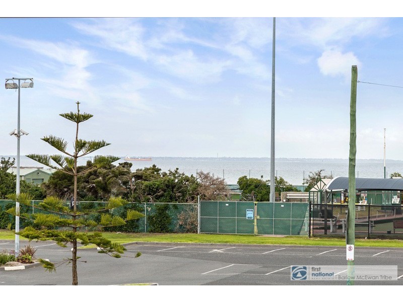 66 Simmons Drive, Seaholme VIC 3018