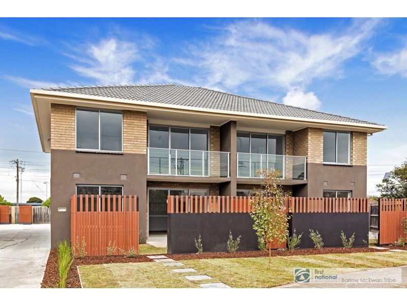 66 Simmons Drive, Seaholme VIC 3018