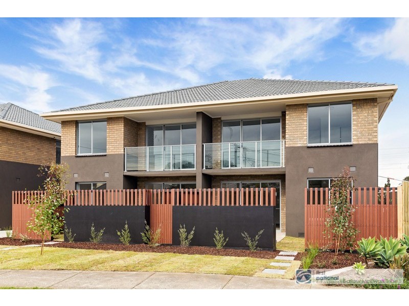 66 Simmons Drive, Seaholme VIC 3018