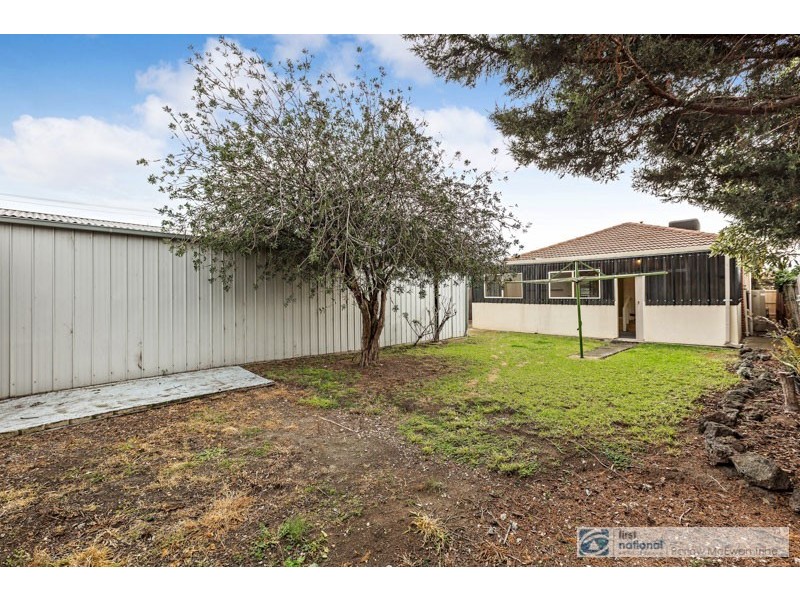 7 North Avenue, Altona Meadows VIC 3028