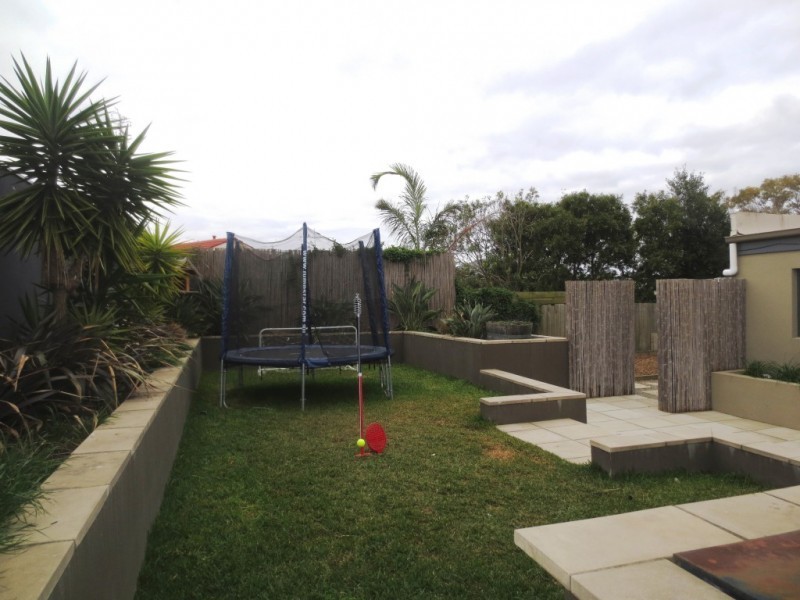 3 Tatman Drive, Altona Meadows VIC 3028