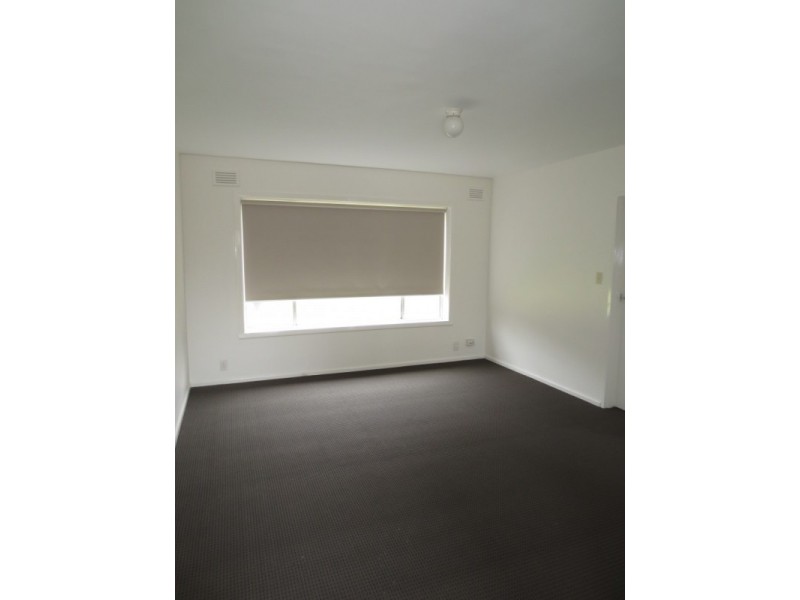 2/15 Jurga Court, Altona VIC 3018