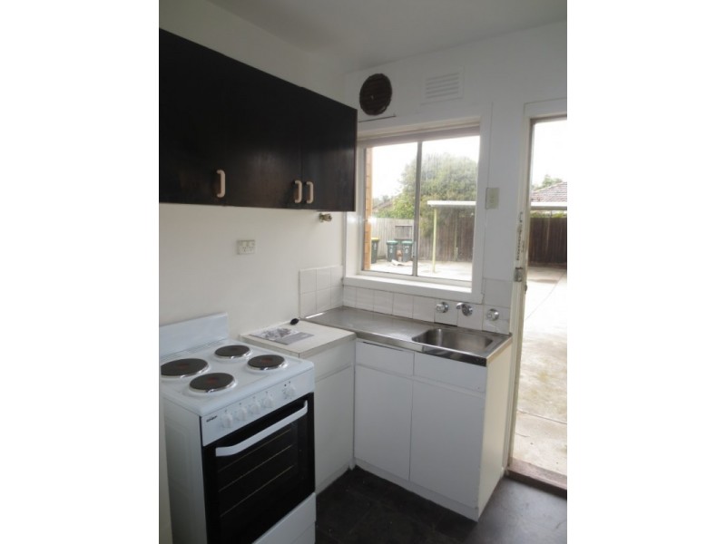 2/15 Jurga Court, Altona VIC 3018