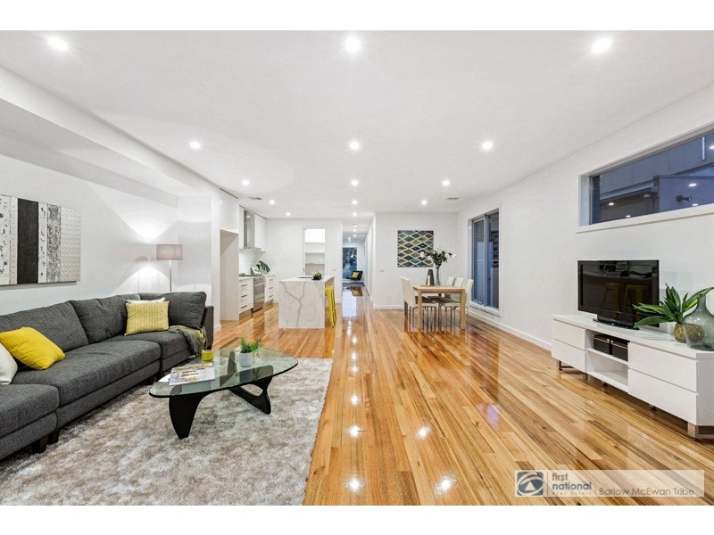 49 Chifley Ave, Altona VIC 3018