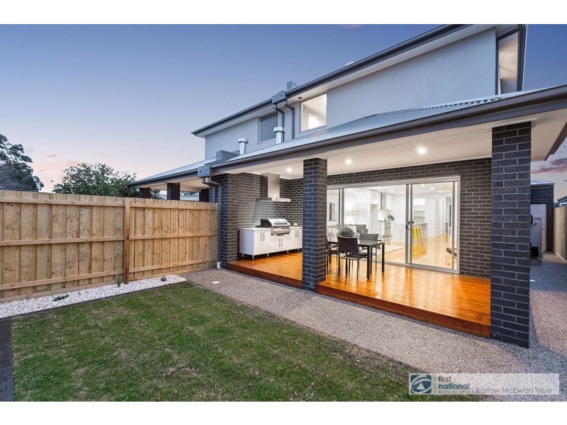 49 Chifley Ave, Altona VIC 3018