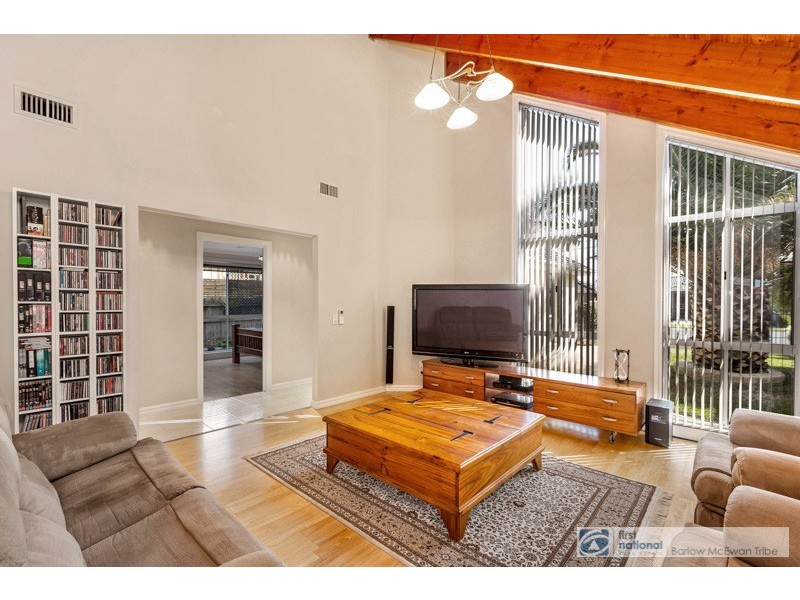14 Walshe Court, Altona Meadows VIC 3028