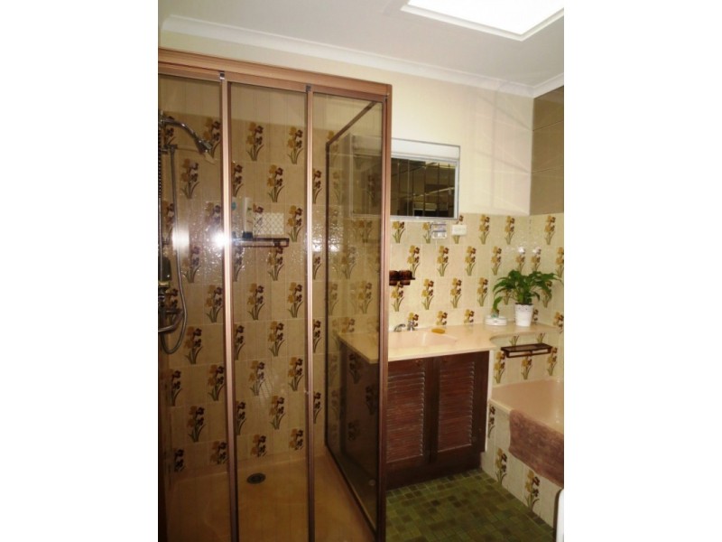 2/15 Blyth Street, Altona VIC 3018