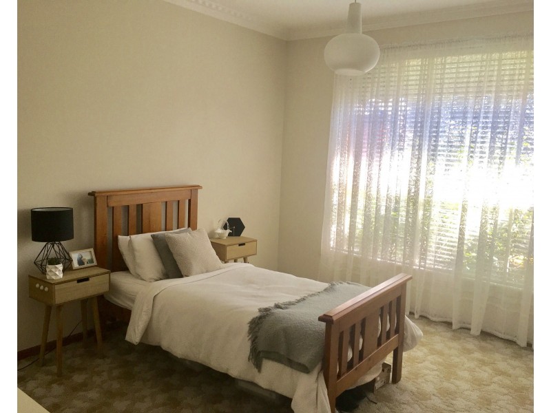 35 Curlew Avenue, Altona VIC 3018