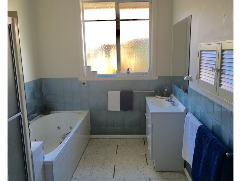 35 Curlew Avenue, Altona VIC 3018