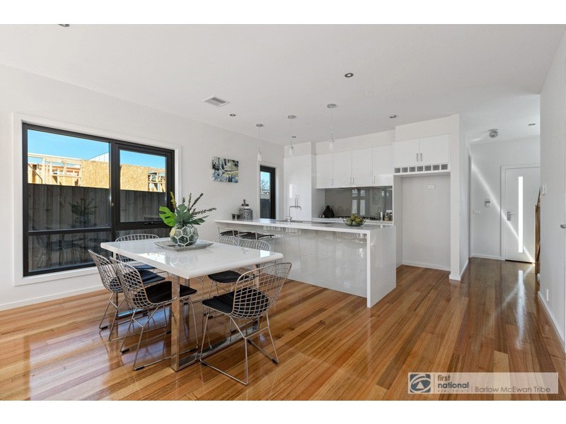 4/10 Romawi Street, Altona VIC 3018