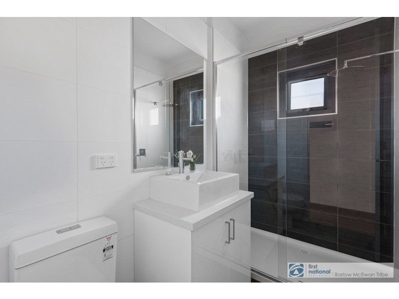 4/10 Romawi Street, Altona VIC 3018