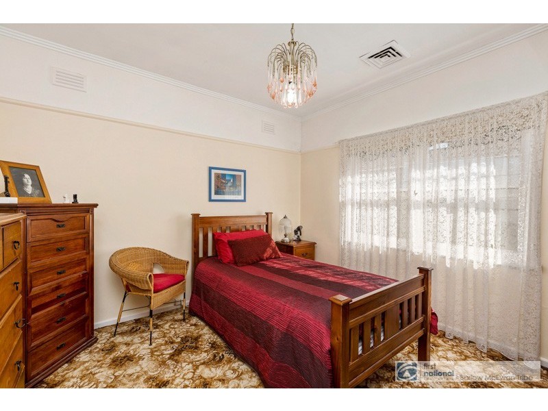 102 Civic Parade, Altona VIC 3018