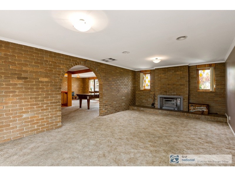 21 Scherman Drive, Altona Meadows VIC 3028