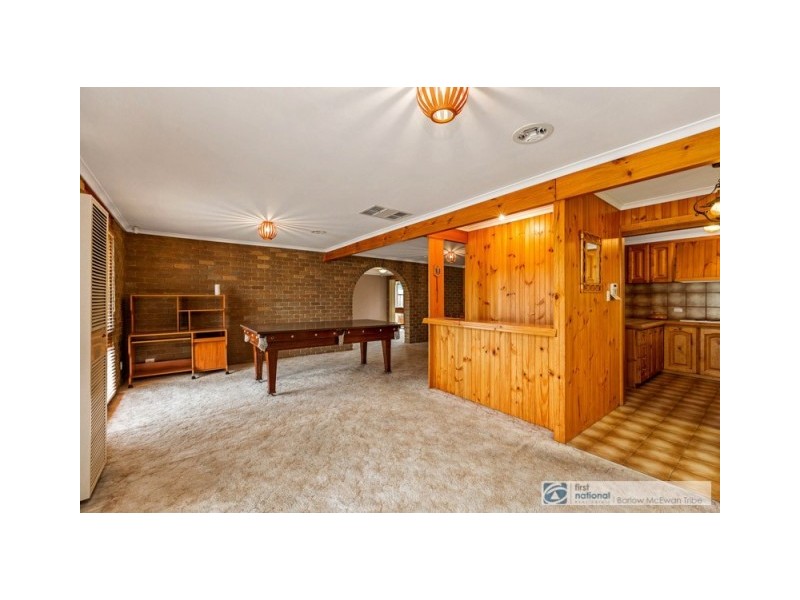 21 Scherman Drive, Altona Meadows VIC 3028