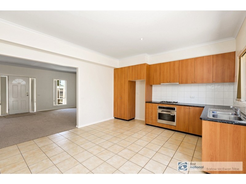 18/11 Harrison Court, Altona Meadows VIC 3028