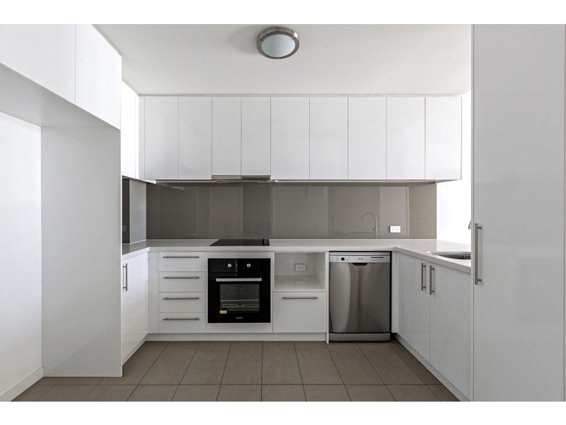 315/105 Pier Street, Altona VIC 3018