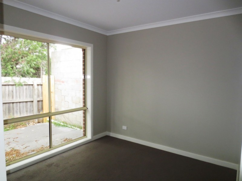 2/39 Powlett Street, Altona Meadows VIC 3028