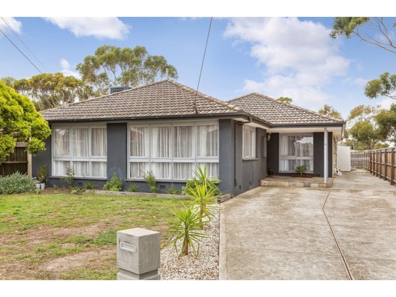 6 McIntyre Drive, Altona VIC 3018