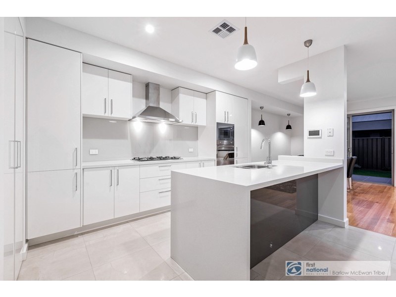 2/7 Webb Street, Altona VIC 3018