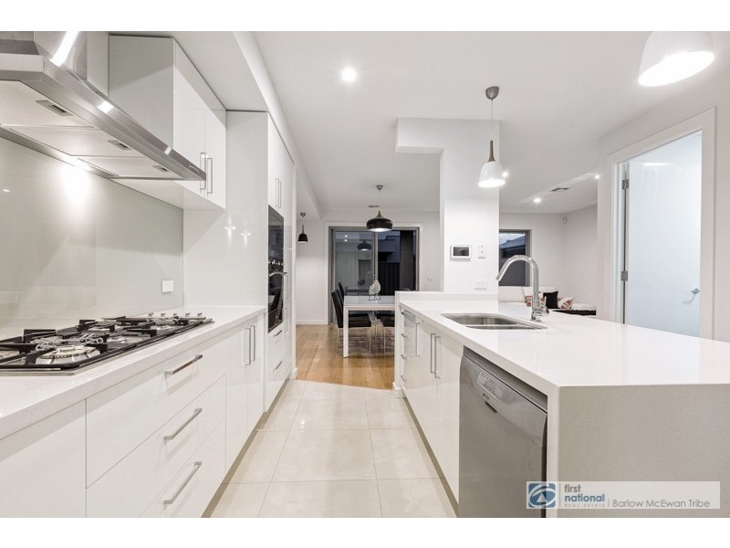 2/7 Webb Street, Altona VIC 3018