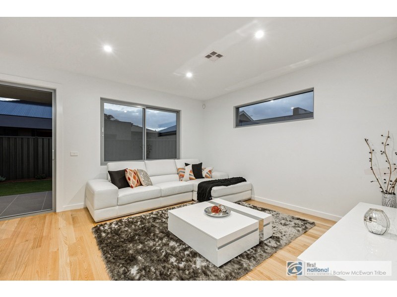 2/7 Webb Street, Altona VIC 3018