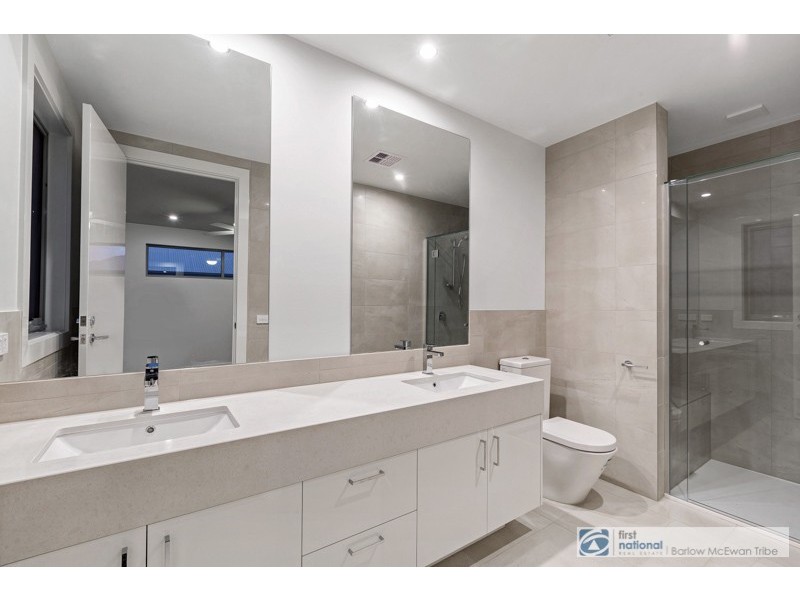 2/7 Webb Street, Altona VIC 3018