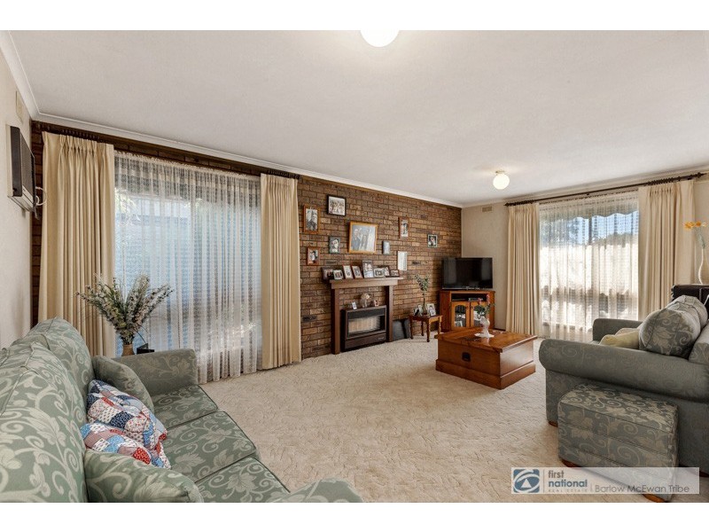 10 Norval Terrace, Altona Meadows VIC 3028