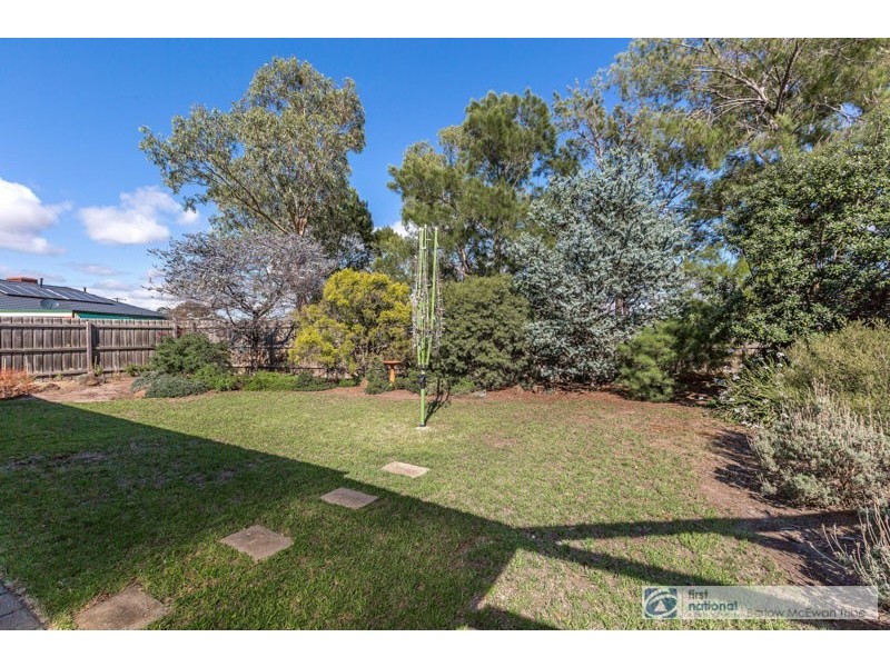 10 Norval Terrace, Altona Meadows VIC 3028