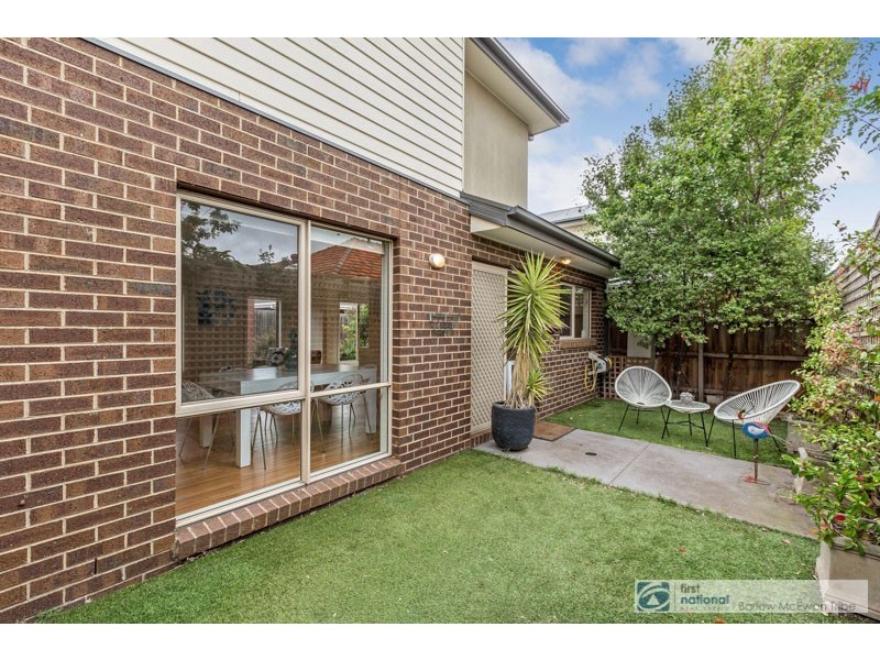 2/8 Rayner Street, Altona VIC 3018