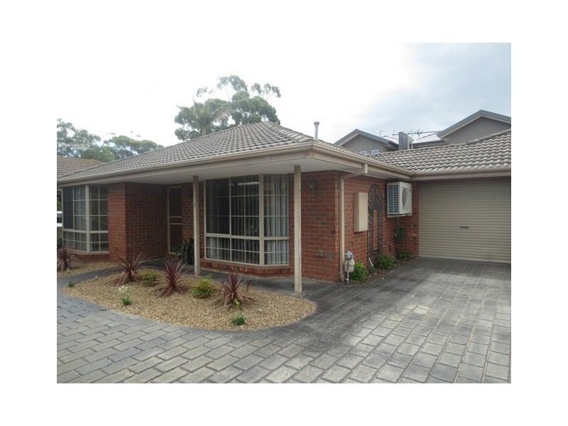 2/19 Romawi Street, Altona VIC 3018