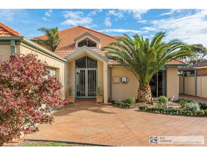 3 Seaview Crescent, Seaholme VIC 3018