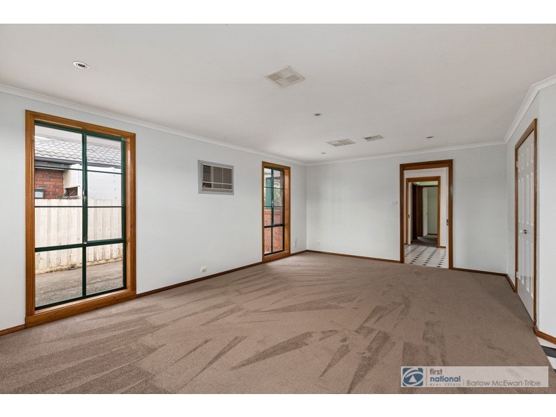 67 Canonbury Circle, Seabrook VIC 3028