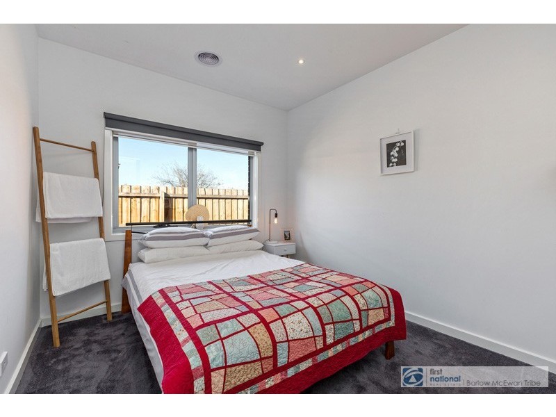 3/222 Civic Parade, Altona VIC 3018