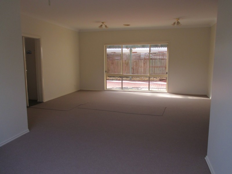 38 William McPherson Crescent, Seabrook VIC 3028