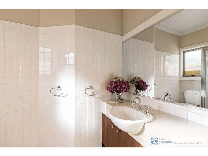 2/201 Queen Street, Altona VIC 3018