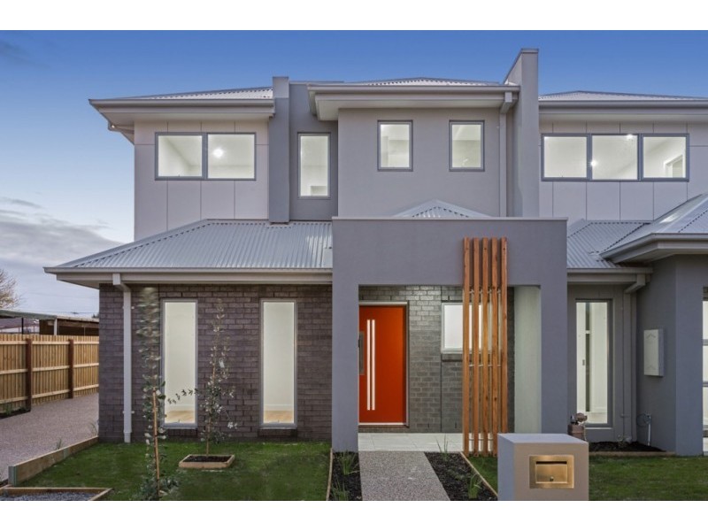 2/67 Rose Street, Altona VIC 3018