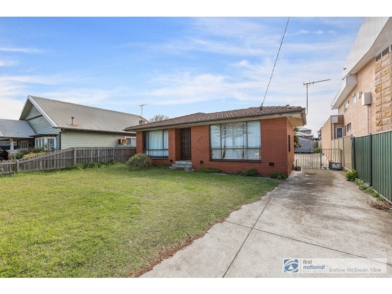 203 Esplanade, Altona VIC 3018