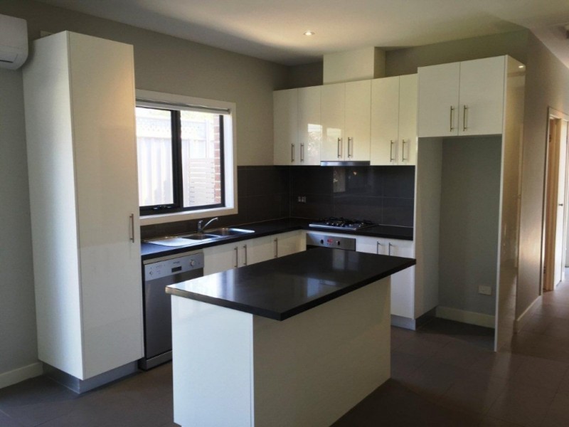 4/37 Wren Street, Altona VIC 3018