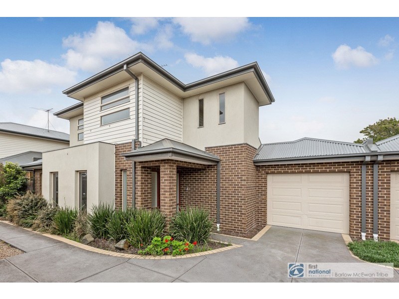 2/8 Rayner Street, Altona VIC 3018
