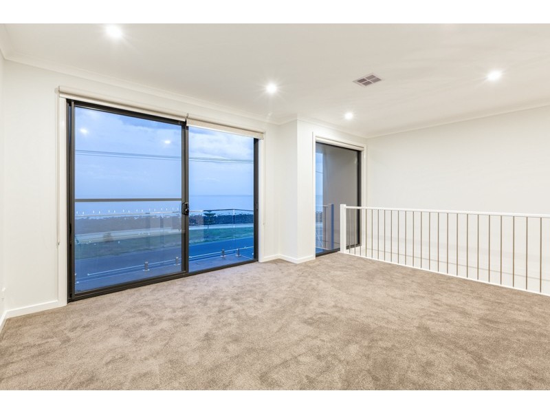 41 Esplanade, Seaholme VIC 3018