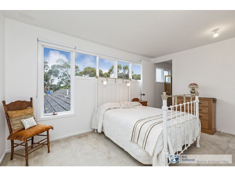 24 McIntyre Drive, Altona VIC 3018