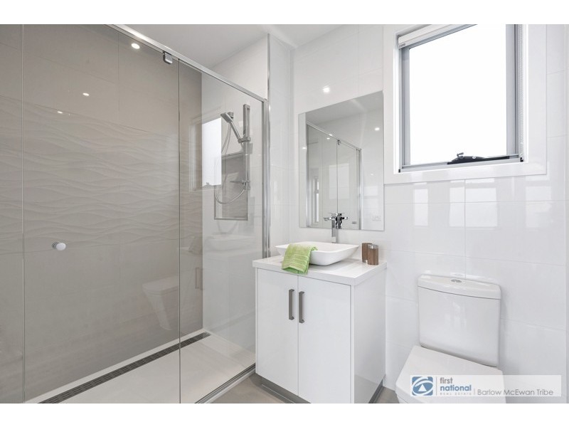 2/13 Maidstone Street, Altona VIC 3018