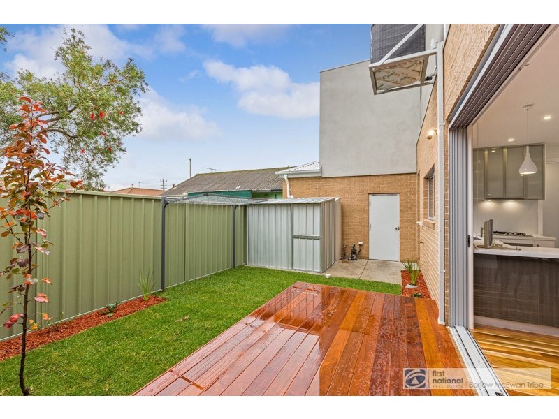 2/13 Maidstone Street, Altona VIC 3018