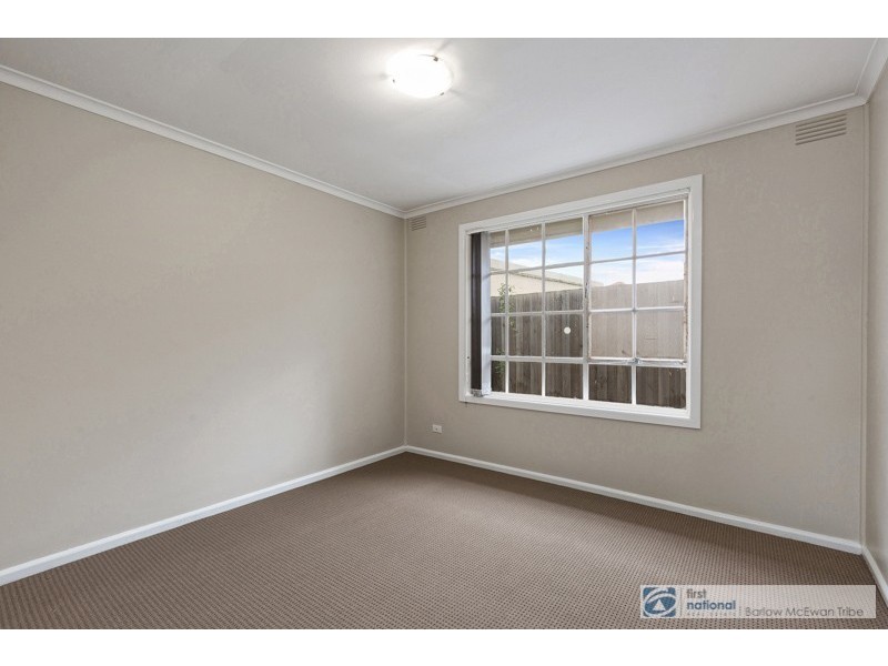 4/9 Romawi Street, Altona VIC 3018