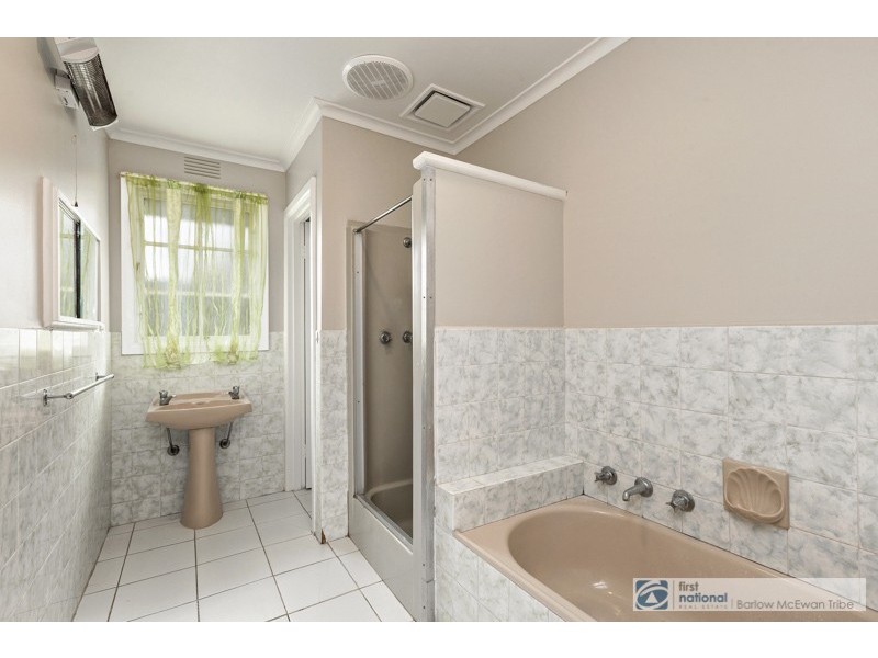 4/9 Romawi Street, Altona VIC 3018